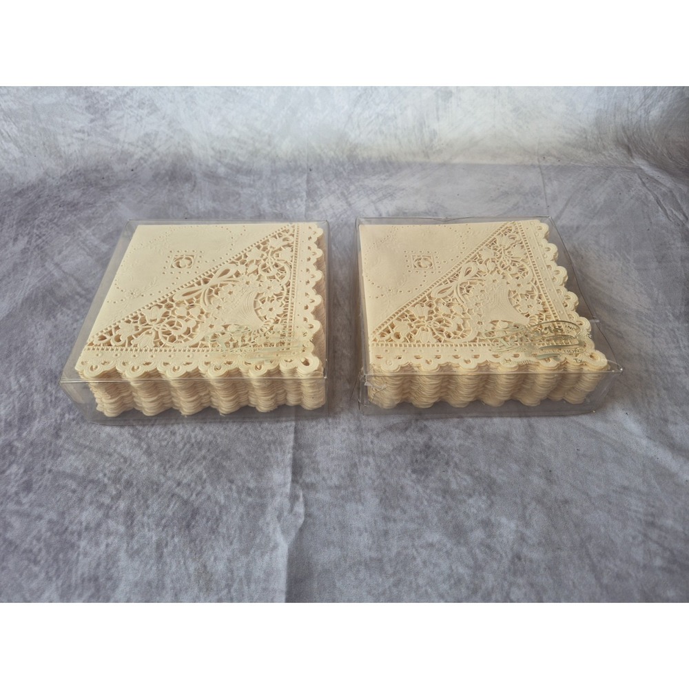 Vintage Doily Napkins " The Original Mary Jean Collection " In Original Package - Picture 5 of 14